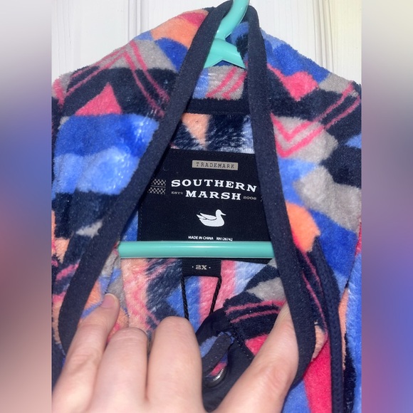 Southern Marsh Pullover - Picture 7 of 8